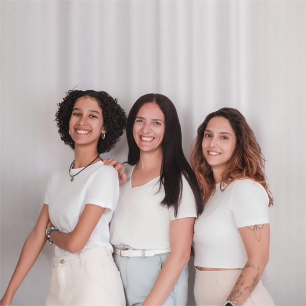Adriana González Gea y Claudia González Martínez